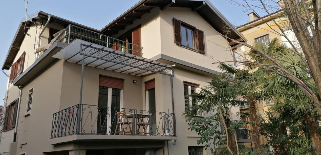 オメーニャCasa Avezzaアパートメント エクステリア 写真